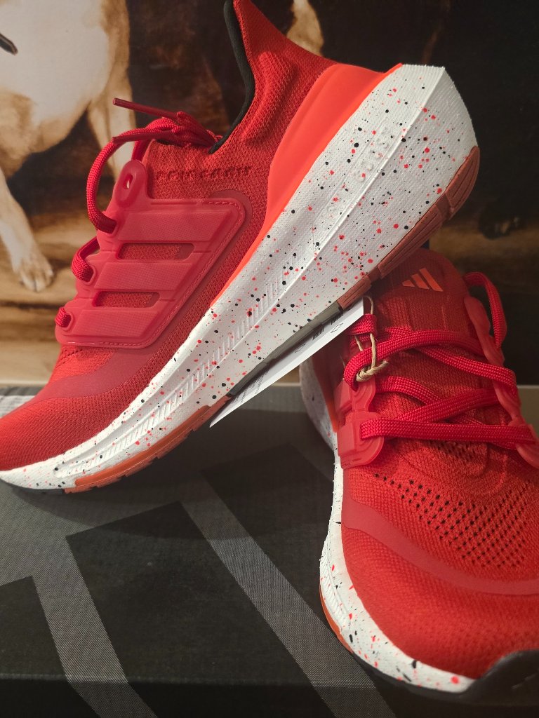 Adidas Ultraboost Light Women's Sz 7 Running Shoe Solar Red Orange White Ig0746